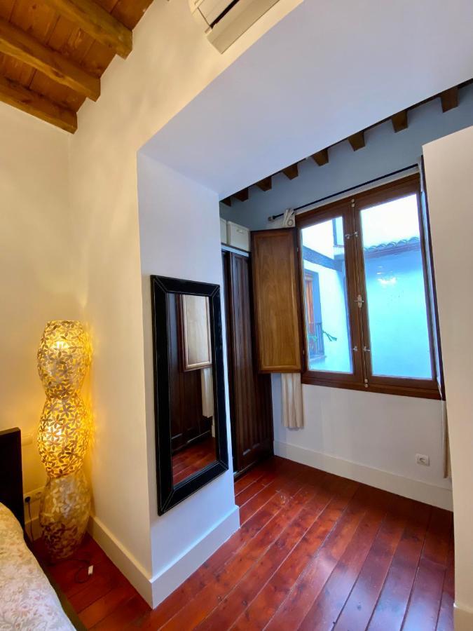 Duplex Toledo Catedral Con Parking Gratis Apartment Exterior photo